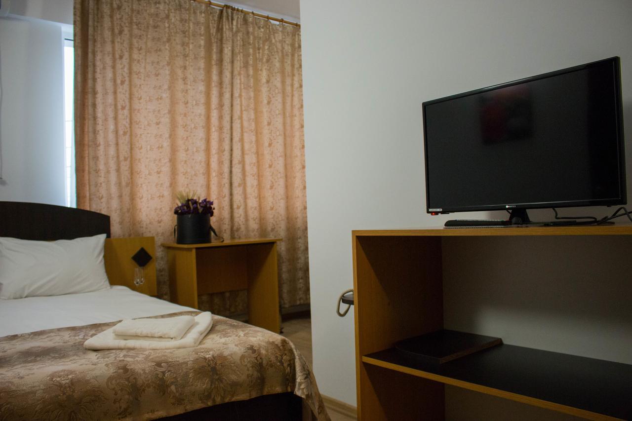 Rent Room N&S Iasi Exterior foto